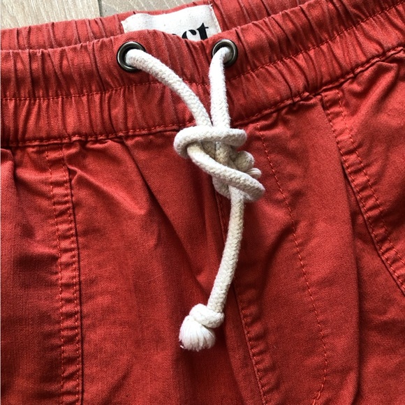 Pact Organic Cotton Woven Twill Drawstring Shorts in Coral Orange Women’s Size S - Picture 5 of 11